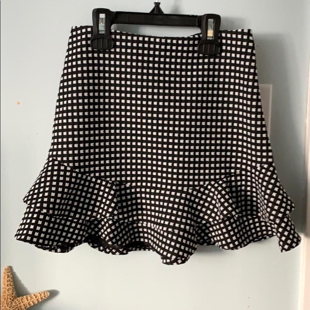 Aqua brand girls skirt size M